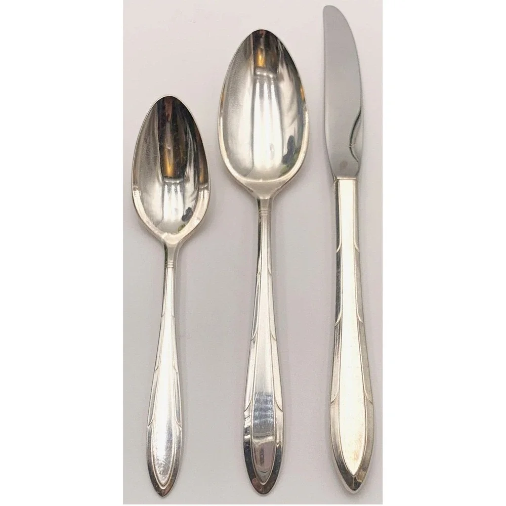 Oneida Nobility Plate REVERIE Flatware Silverplate KNIFE, TEA SOUP SPOONS 3pcs